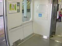 車いすスペース1